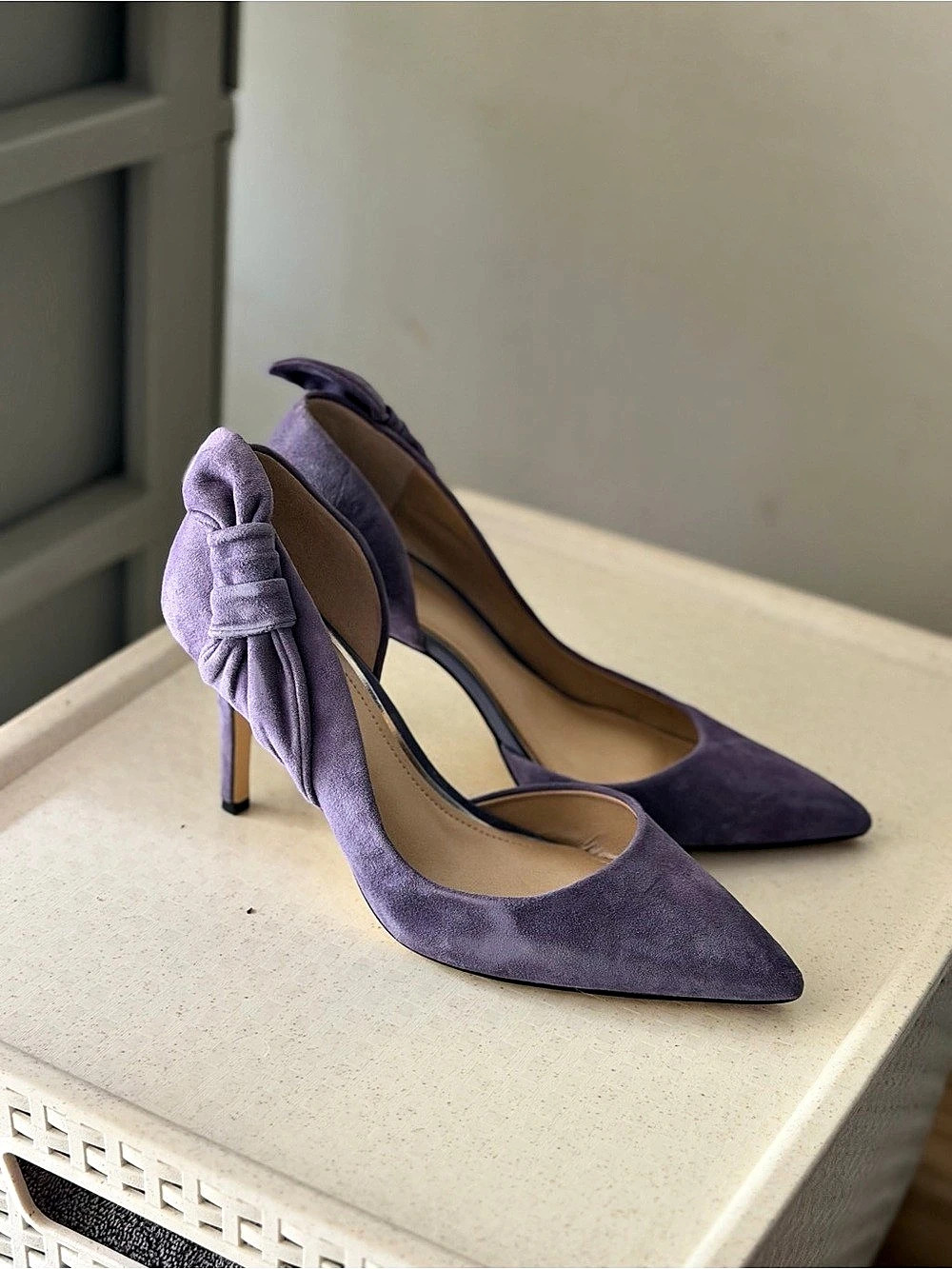 White House, Black Market Purple Pointed-Toe Heels Like New